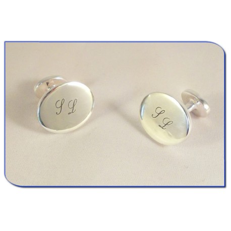 Cufflinks oval punch with bold character (often)