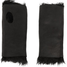 Karl Donoghue&nbsp;|&nbsp;Fingerless shearling gloves&nbsp;|&nbsp;NET-A-PORTER.COM