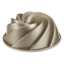 Nordic Ware Heritage Bundt® Pan | Williams-Sonoma