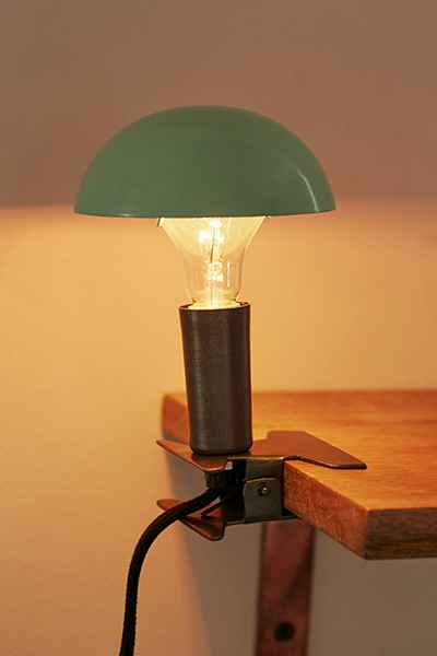 4040 Locust Teeny Table Lamp - Urban Outfitters
