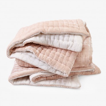 abcDNA Luminous Velvet Quilt Pink