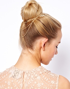 ASOS | ASOS Leaf Hair Comb with Hanging Chain at ASOS