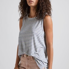 Women's THE MUSCLE TEE of 50% POLYester, 38% CoTToN, 12% RAYON Made in USA | Women's Women by CURRENT/ELLIOTT