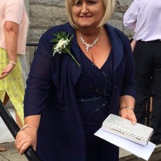 How to Make Mother Bride Bright and Shine in Her Dress (with images, tweets) Â· UsKardashian Â· Storify 