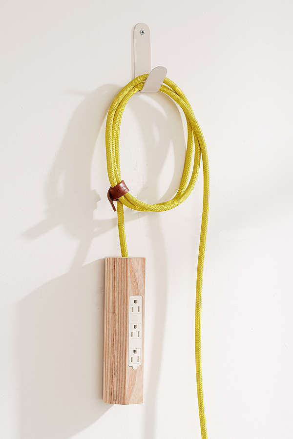 Most Modest Niko Power Pendant | Urban Outfitters