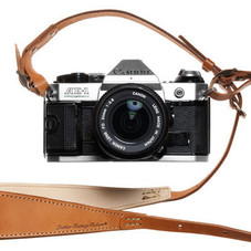 Roberu Leather Camera Strap - Kaufmann Mercantile Store