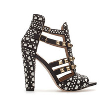 STUDDED SANDALS - Woman - New this week - ZARA United States