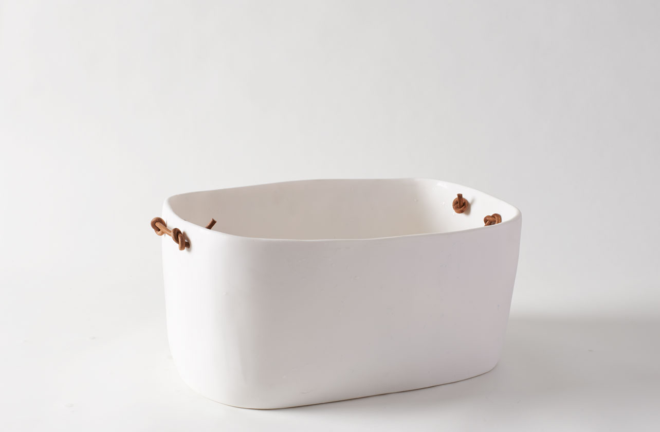 Tina Frey Large White Bucket : MARCH
