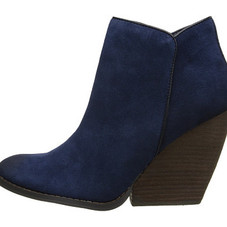 VOLATILE Whitby Wine - Zappos.com Free Shipping BOTH Ways