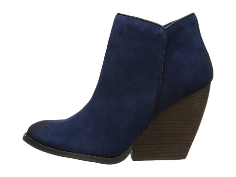 VOLATILE Whitby Wine - Zappos.com Free Shipping BOTH Ways