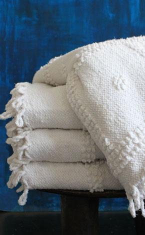 temoayan blankets - textile