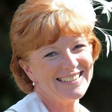 Top Class Outfits-No Wonder Mother Bride Must Look Ideal | NVZ Global