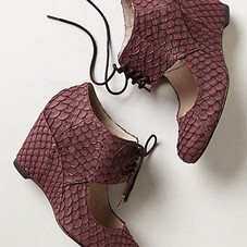 Piscine Wedges - Anthropologie.com