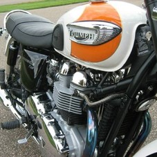2005 Triumph BONNEVILLE OPAL